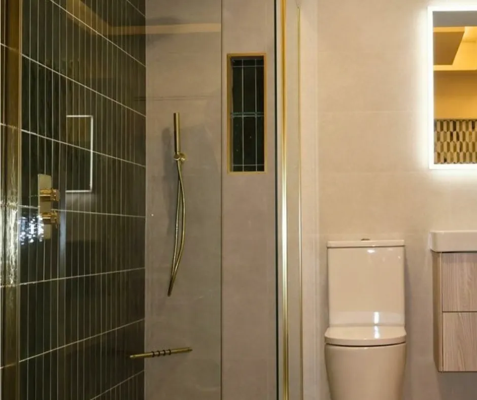 Natural Texture & Warm Metallic Finishes